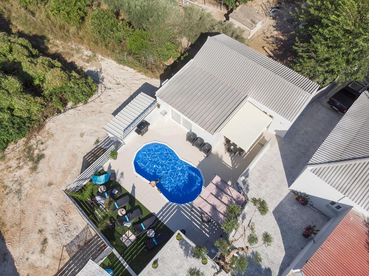 B&M Villas Metochi Siriliou エクステリア 写真